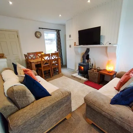Cosy By The Sea * Galway